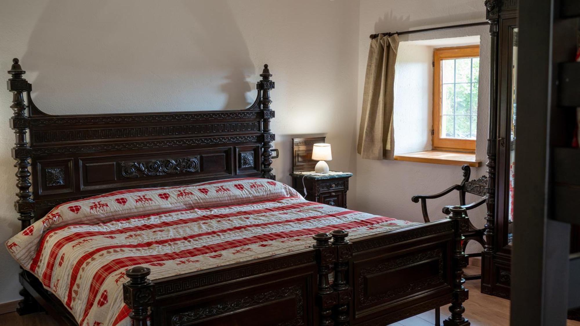 B&B La Meridiana 몬체니시오 외부 사진