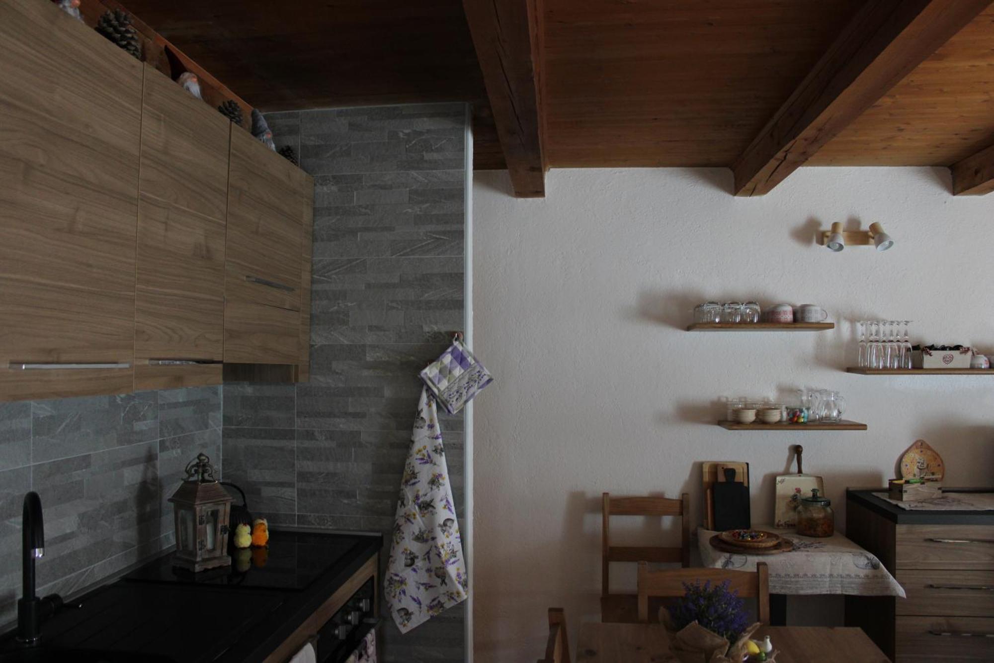 B&B La Meridiana 몬체니시오 외부 사진